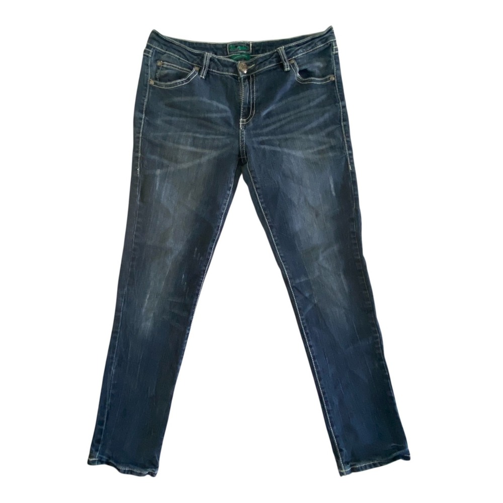 Wrangler Premium Patch Jeans Women's Straight Leg Mid Rise‎ Size 11 x 31 Western